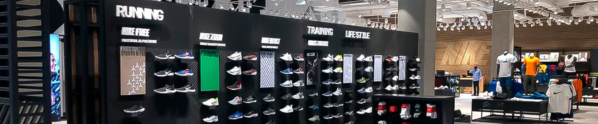 I negozi Nike del Cairo rivestiti con terrazzo Agglotech